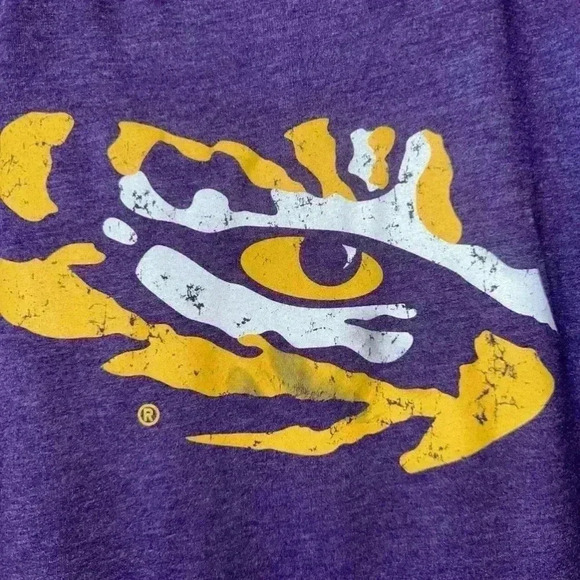 LSU Tigers Men's T-Shirt XL Purple & Yellow/has Stains in front as shown in pics - Picture 7 of 10